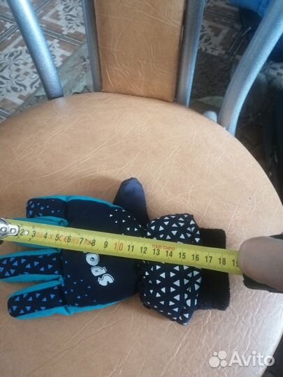 Перчатки детские на 6-8 лет