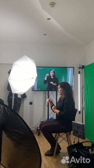 Сурдопереводчик