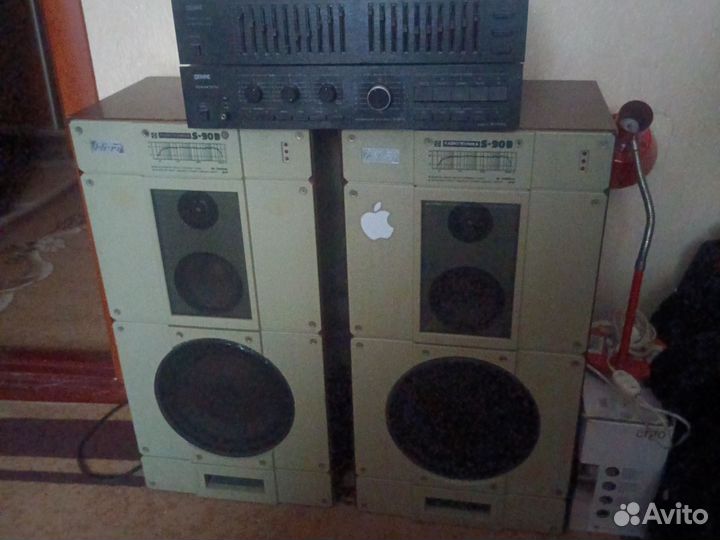 Акустические колонки и усилитель с эквалайзером