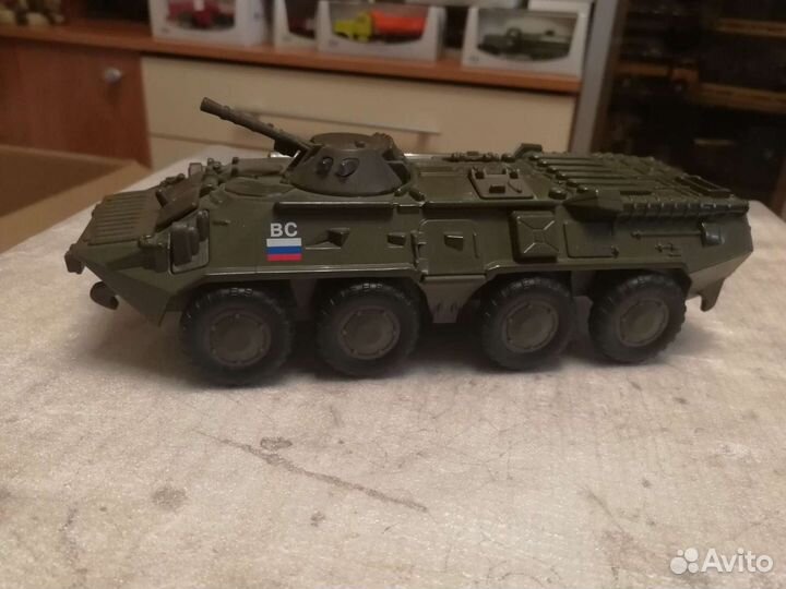 Модель бтр-80