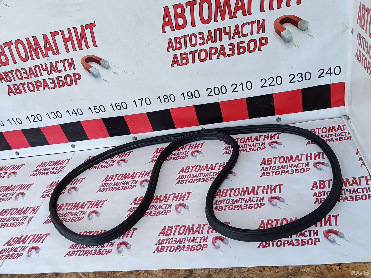 Уплотнитель крышки багажника Хавал Ф7 Haval F7