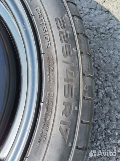 R17 Nokian Tyres Hakka Blue 3 225/45, PCD 5x114.3 DIA 66.1