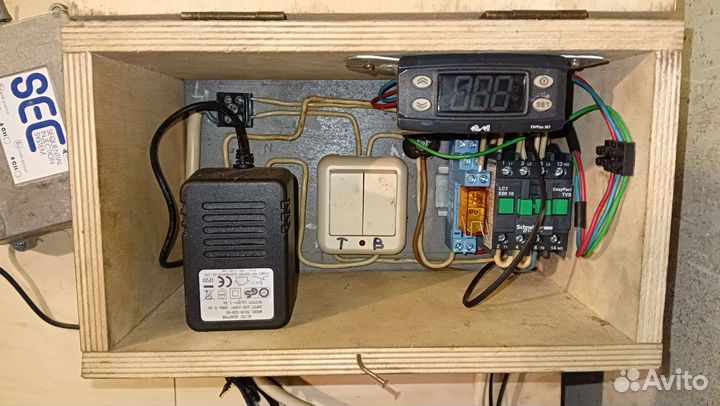 Коптильня холодного и горячего копчения