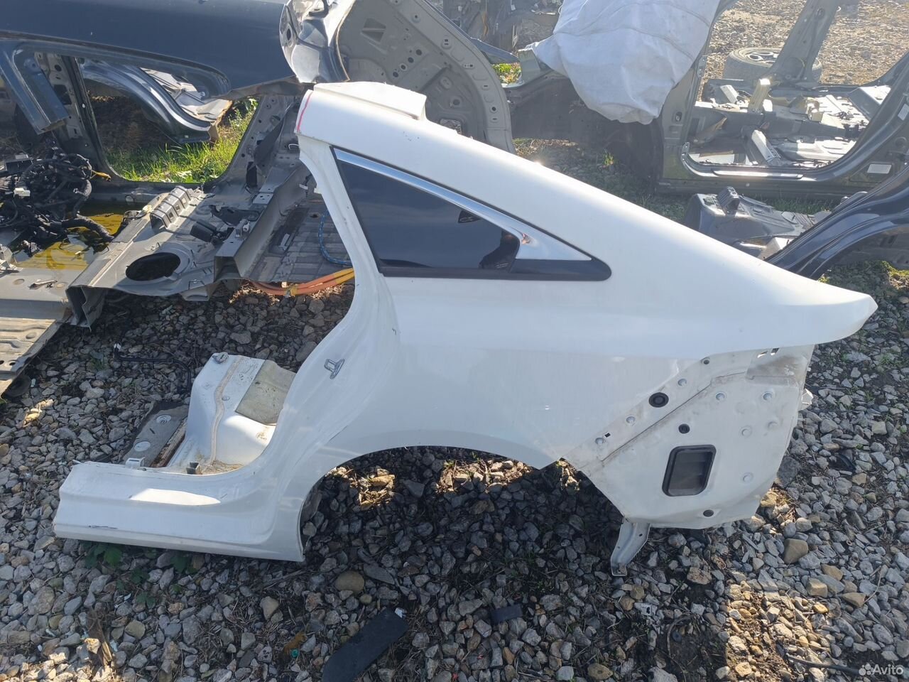 Крыло заднее левое четверть Faw Bestune B70