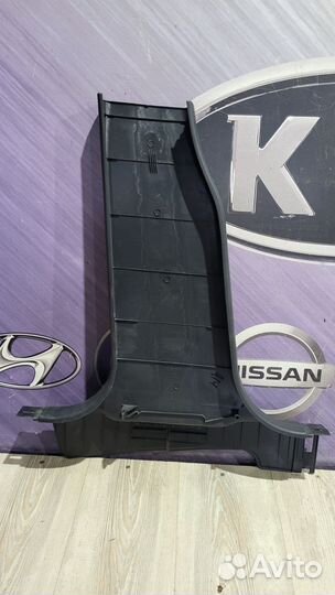 Обшивка средней стойки накладка ремня безопасности