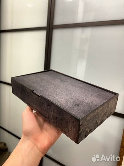 Коробка подарочная деревянная