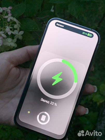 Беспроводной павербанк apple