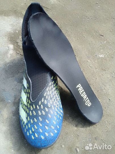 Бутсы, сороконожки Адидас