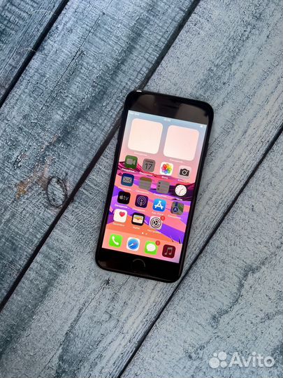 iPhone 7, 32 ГБ