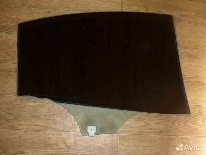 Стекло двери заднее левое Mazda 6 (GH) 2007-2012