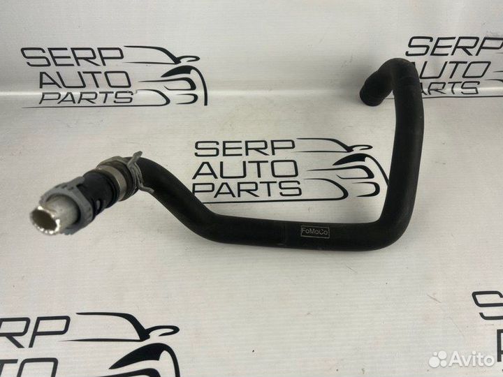 Патрубок системы охлождения Ford Focus 3 CB8 1.6L