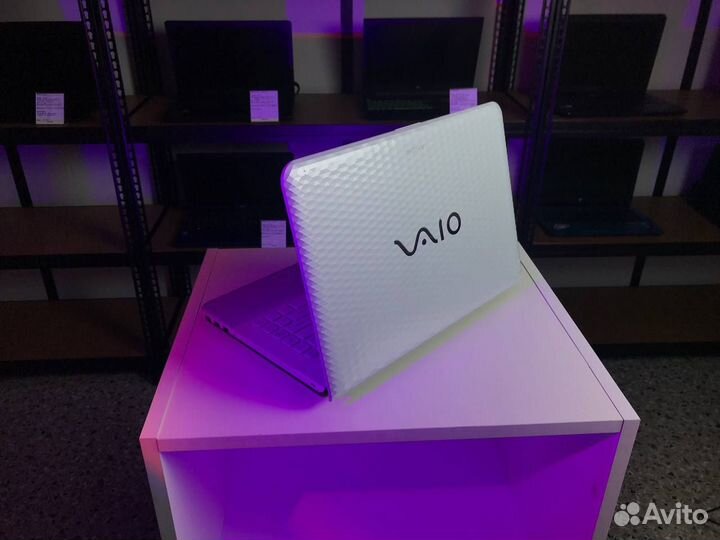 Ноутбук sony vaio: Pentium B940/8gb/nvidia GeForce