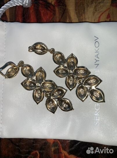 Серьги женские