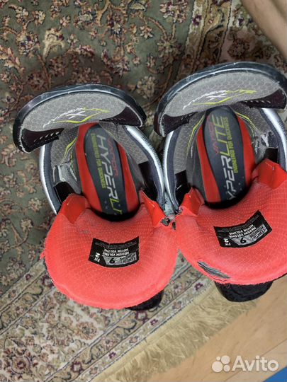 Хоккейные коньки bauer