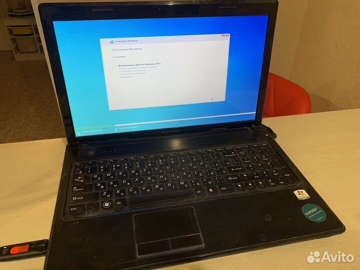 Ноутбук Lenovo G570 в разбор