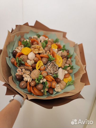 Ореховый букет
