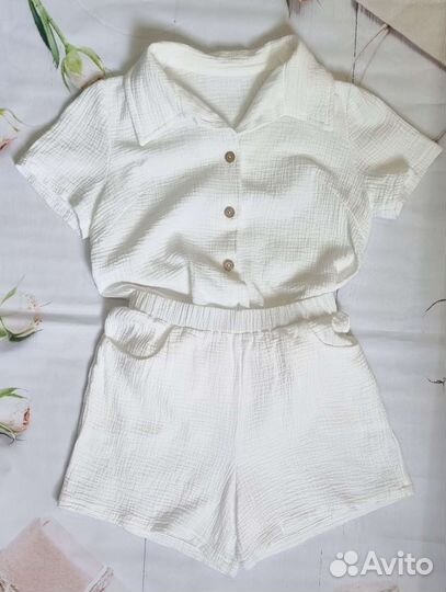 Женский костюм из муслина