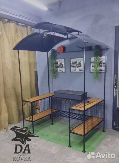 Мангал с крышей от производителя