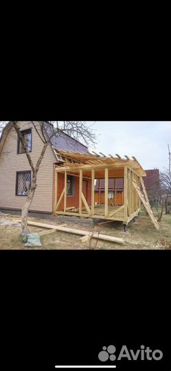 Бригада строителей