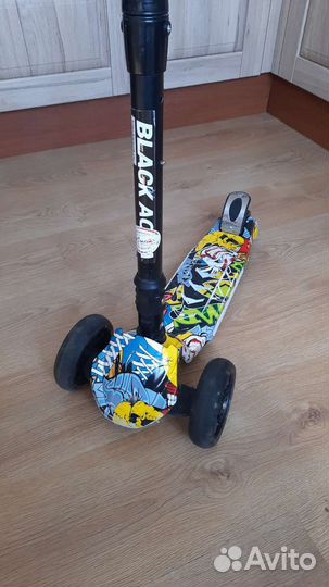 Самокат детский трехколесный