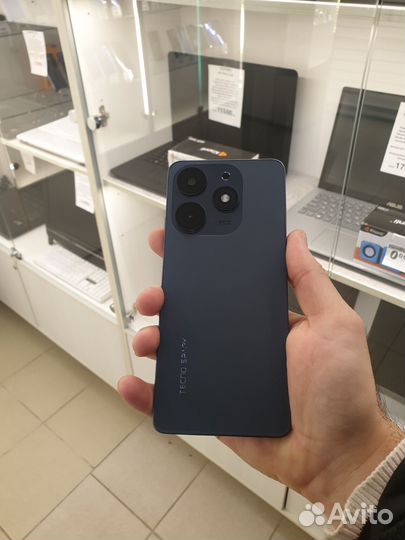 TECNO Spark 10 Pro, 4/128 ГБ