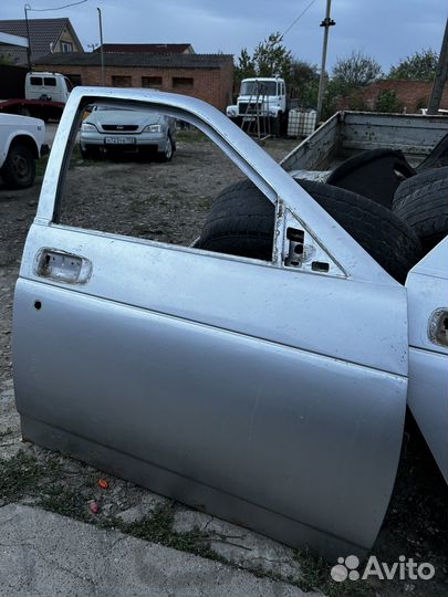 Продам двери