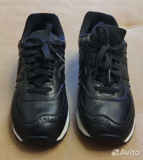 New balance 574 кожа 8,5 us