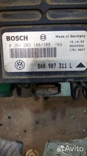 Блок управления двигателем Volkswagen Passat B4