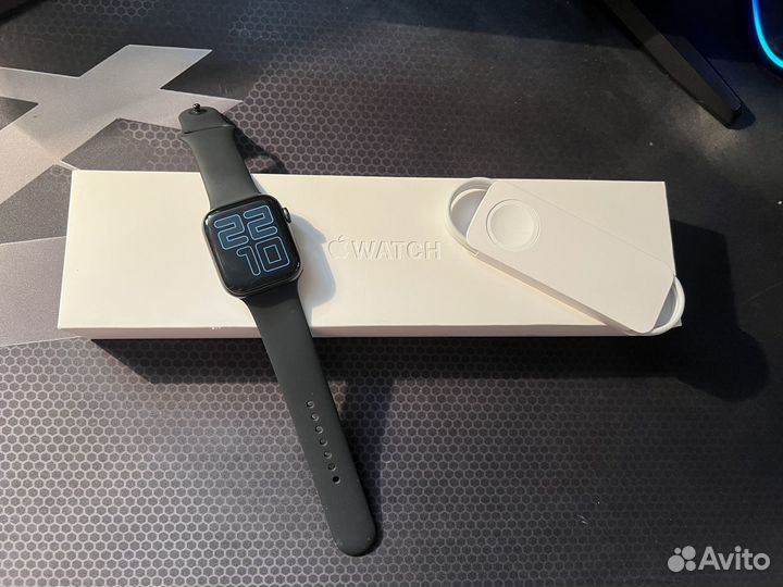 Часы apple watch 6 44 mm