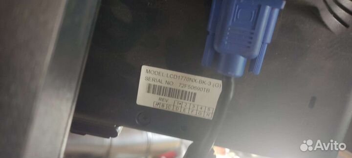 Монитор для компьютера 17 дюйма