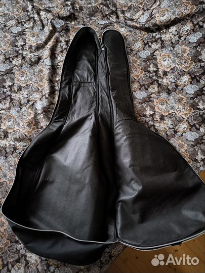 Чехол для акустической гитары утепленный