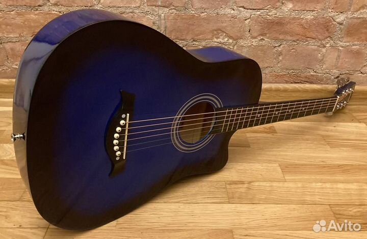 Акустическая гитара