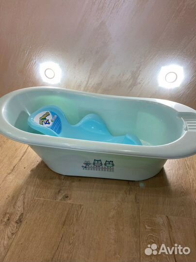Ванночка для купания с горкой