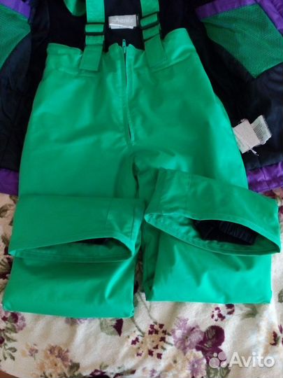 Горнолыжный костюм для девочки