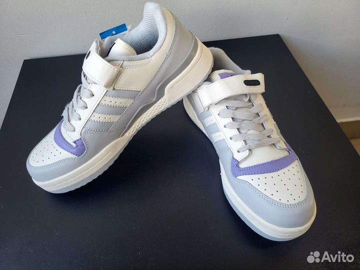 Кроссовки adidas 41/45 размер