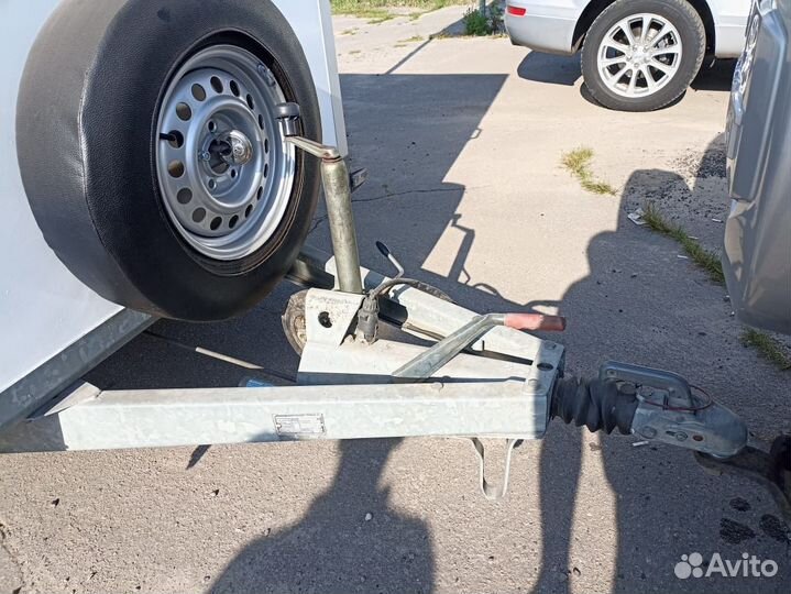Прицеп легковой двухосный трейлер