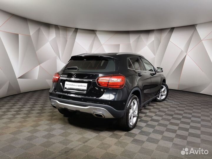 Mercedes-Benz GLA-класс 1.6 AMT, 2019, 93 200 км