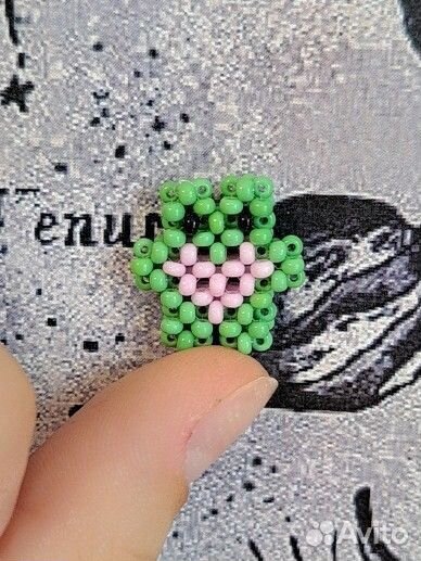 Лягушка из бисера