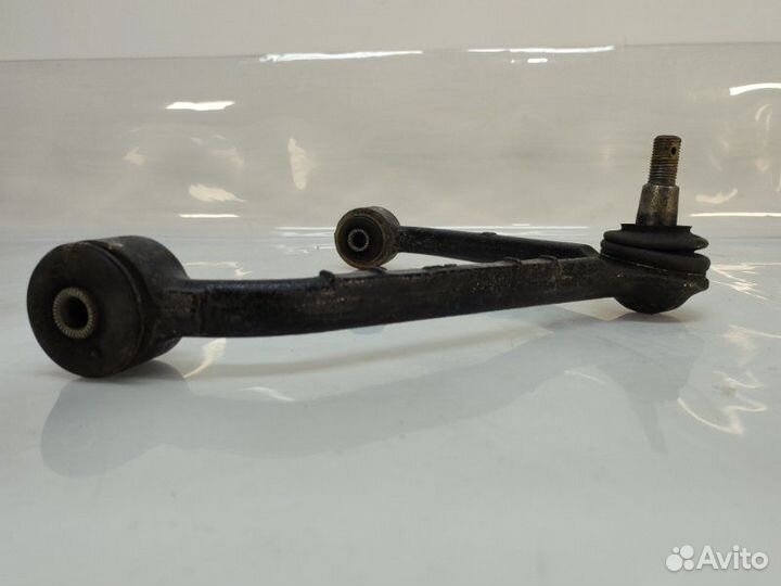 Рычаг подвески верхний передний правый Ssang Yong