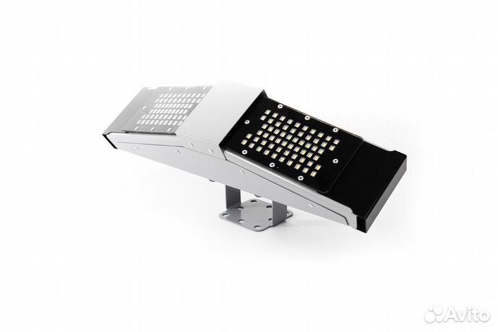 Светодиодный светильник шеврон 76Вт универсальный