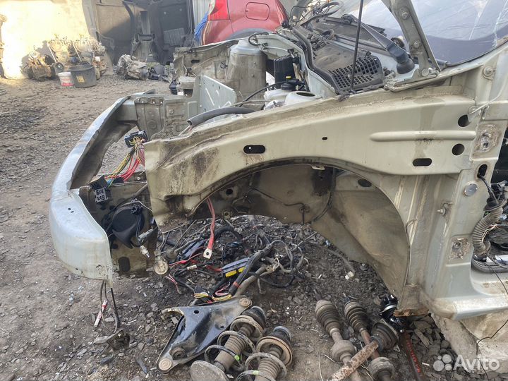 Левый Ланжерон Renault Логан 1,Лада ларгус