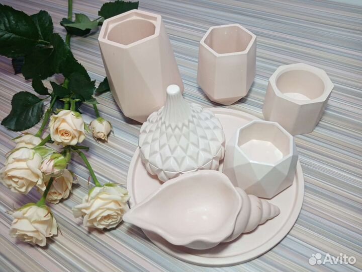 Декоративный набор из гипса