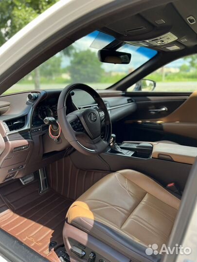 Lexus ES 2.5 AT, 2018, 139 962 км