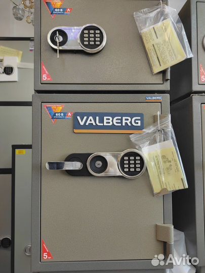 Сейф Valberg FRS-36 EL