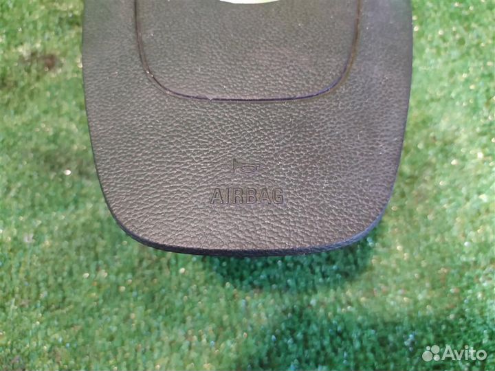 Подушка безопасности в руль Opel Astra J 2010