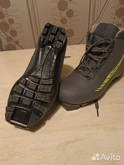 Лыжные ботинки 35 размер nnn