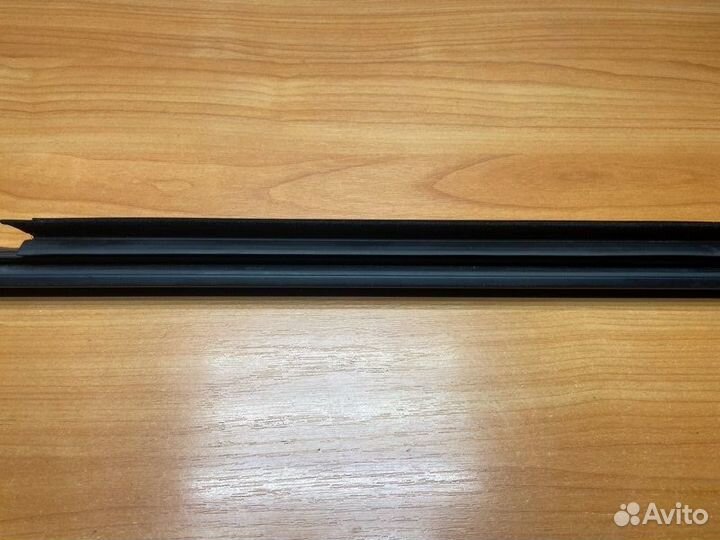 Уплотнитель двери задний левый Bmw 5 G30 B47D20A