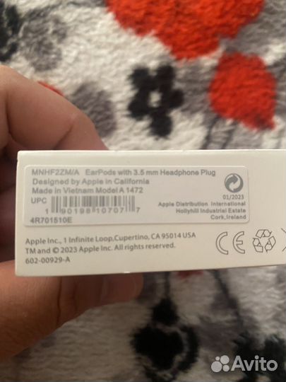 Наушники EarPods mnhf2ZM/2