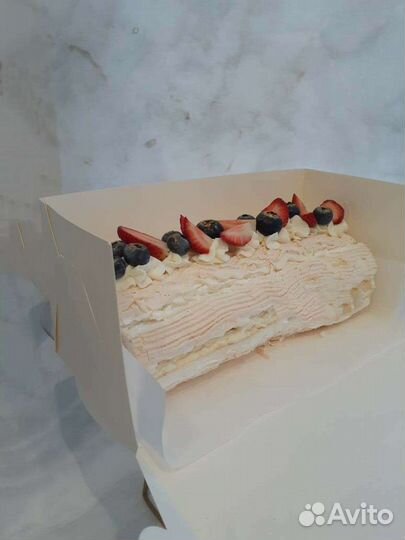 Меренговый рулет