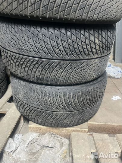 Michelin Pilot Alpin 5 275/35 R21 и 305/30 R21